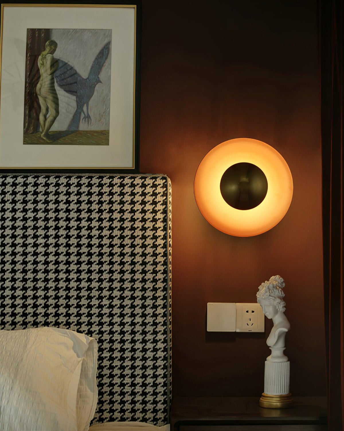 Wall Lamp Eclipse Inspired Halo Glow Modern Minimalist Art Accent-Neutral Decor