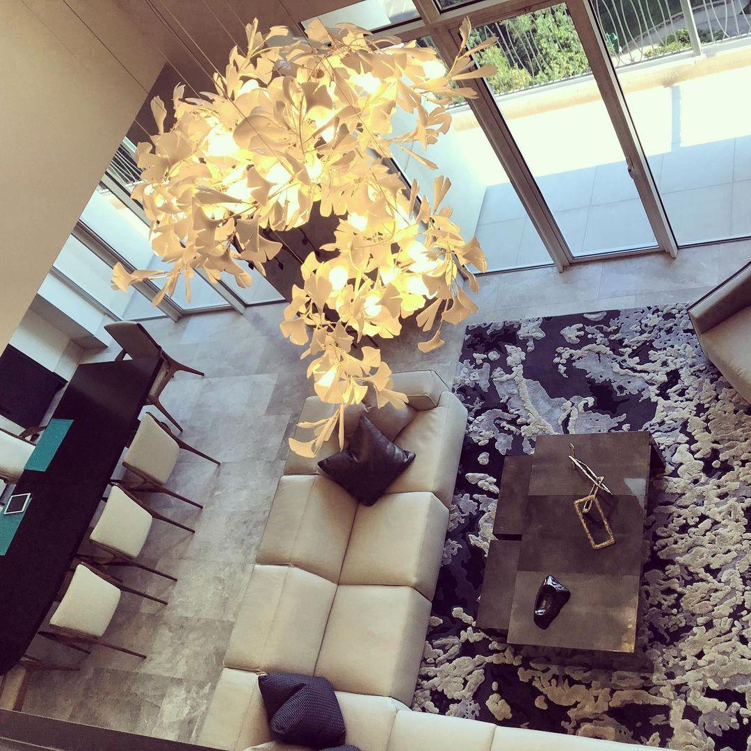 Chandelier White Ceramic Ginkgo Petals Gold-Neutral Decor