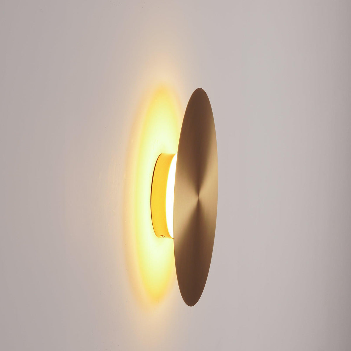 Teri Lampe Murale Minimaliste en Laiton-Cielum