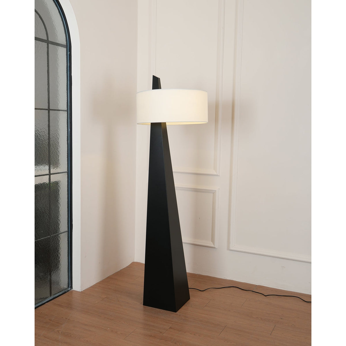Renalise Lampadaire Obélisque
