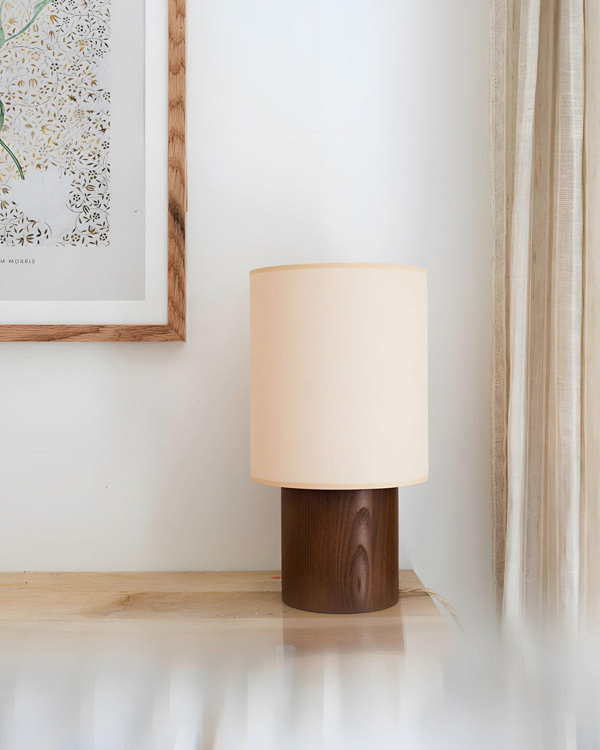 Alderielle Lampe de Table en Bois Noyer
