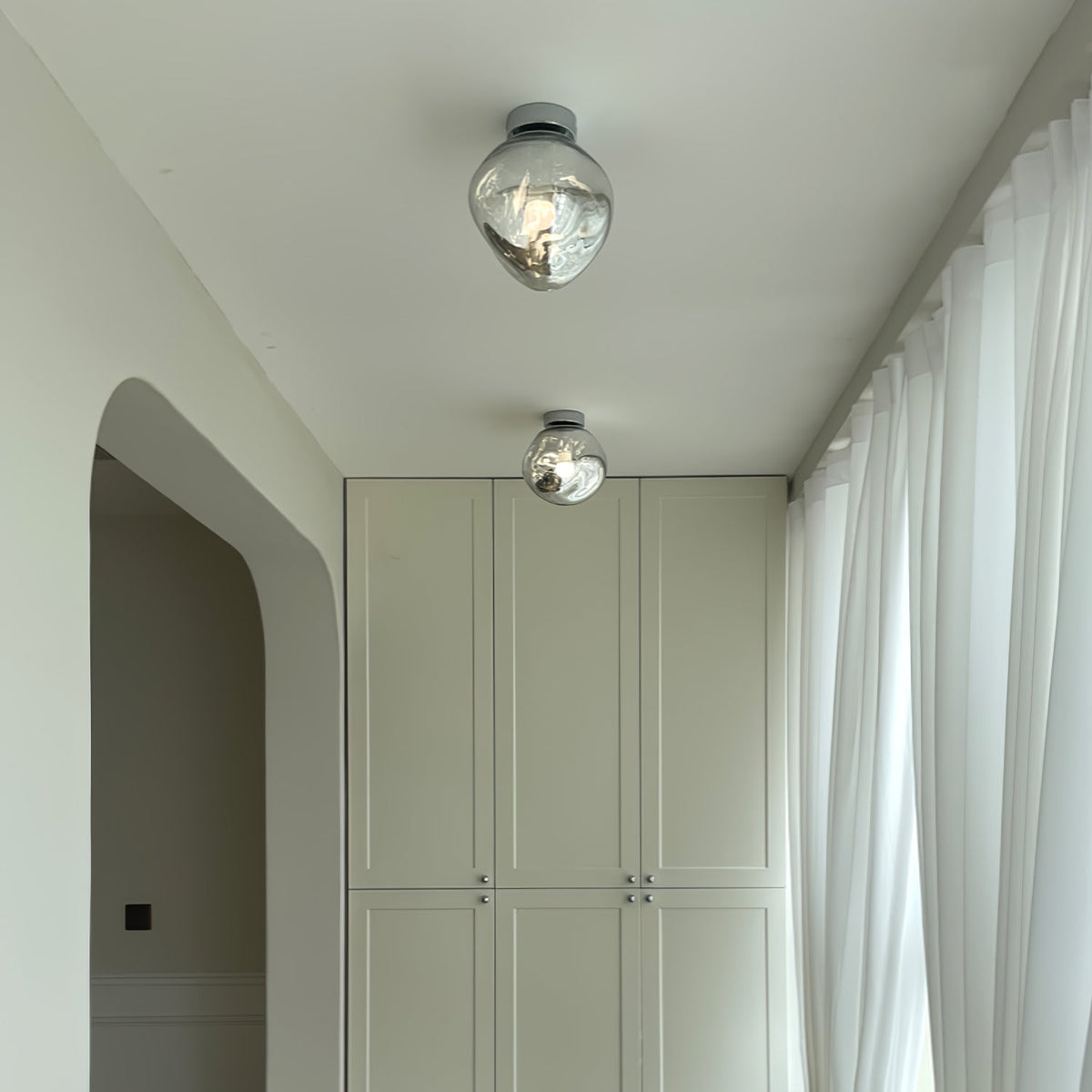 Leni Amber Glass Wall Lamp-Neutral Decor