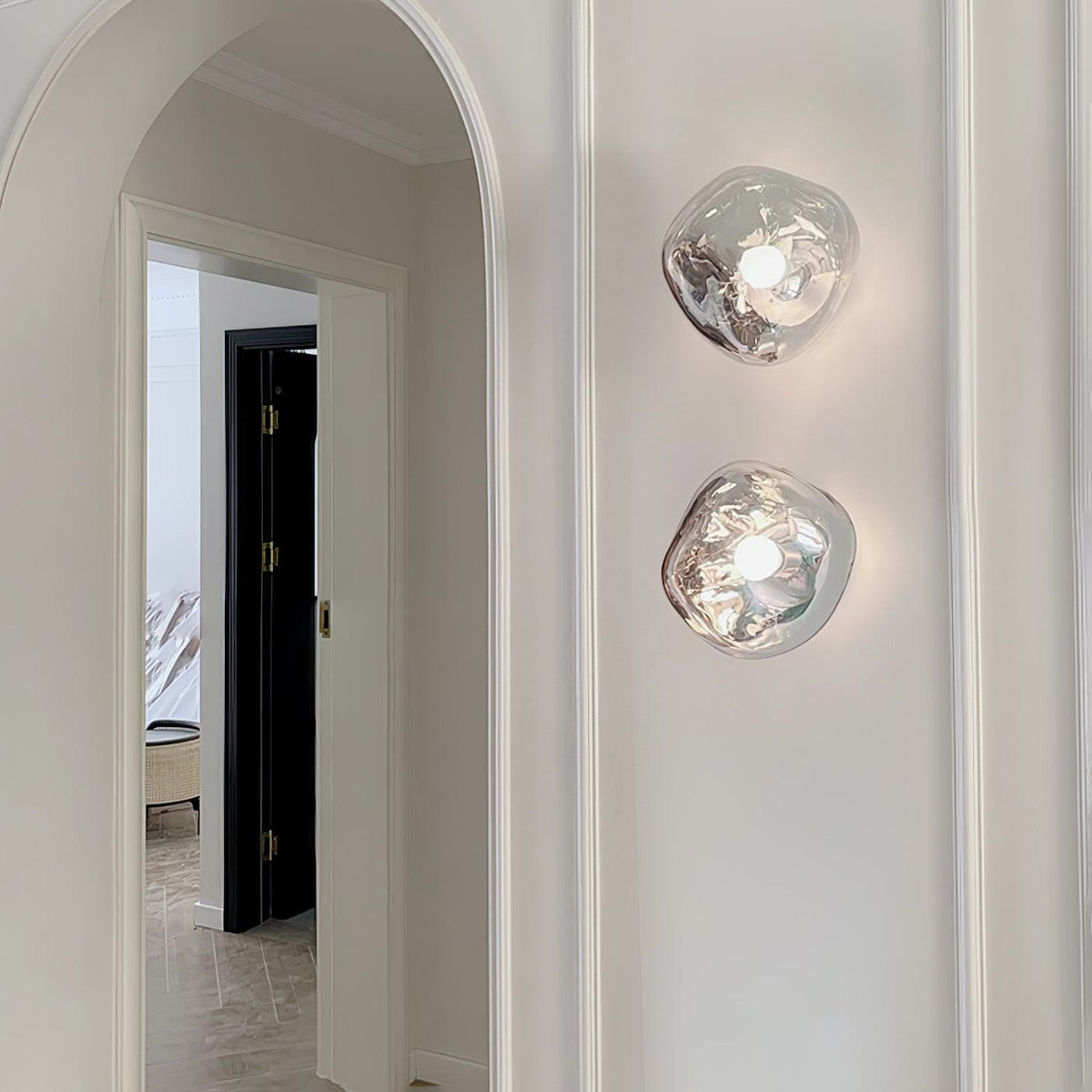 Leni Amber Glass Wall Lamp-Neutral Decor