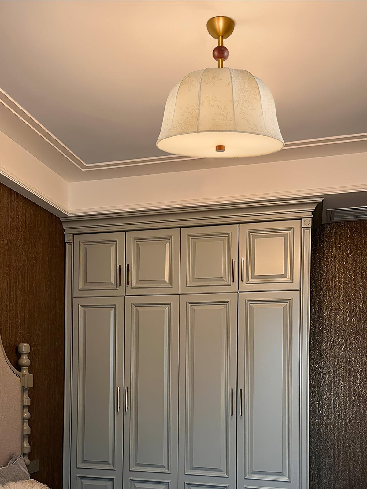 Ceiling Light in Fabric, Metal and Wood for Warm Interiors Elegant-Neutral Decor