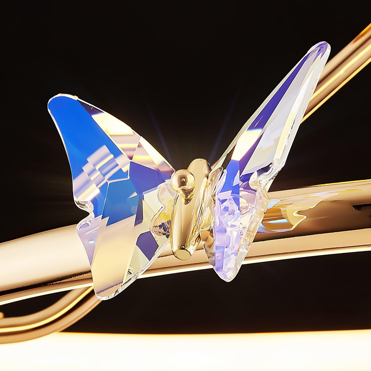 Avir Plafonnier Papillon avec Accents en Cristal et Anneau LED-Cielum