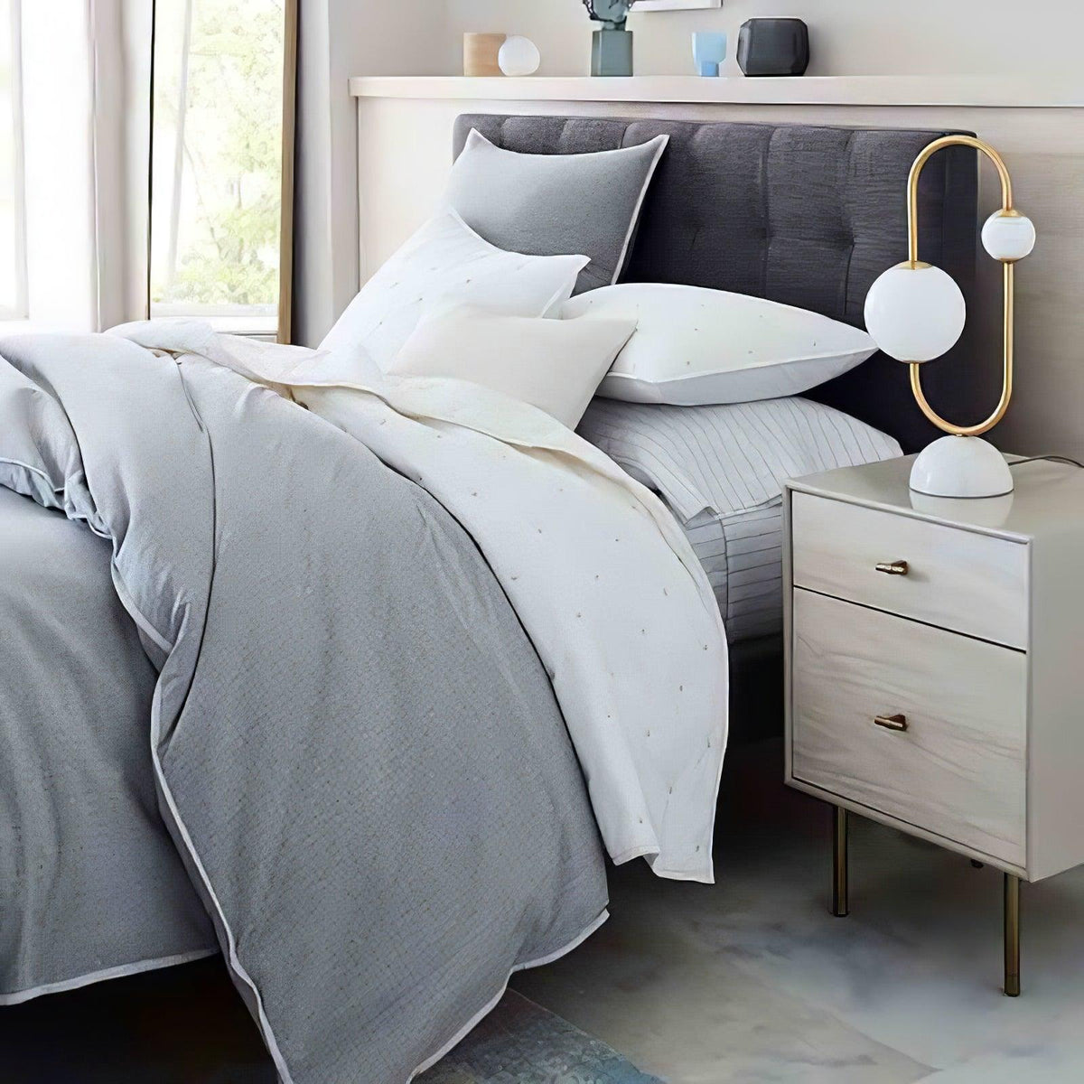 Adin Lampe de Table Moderne