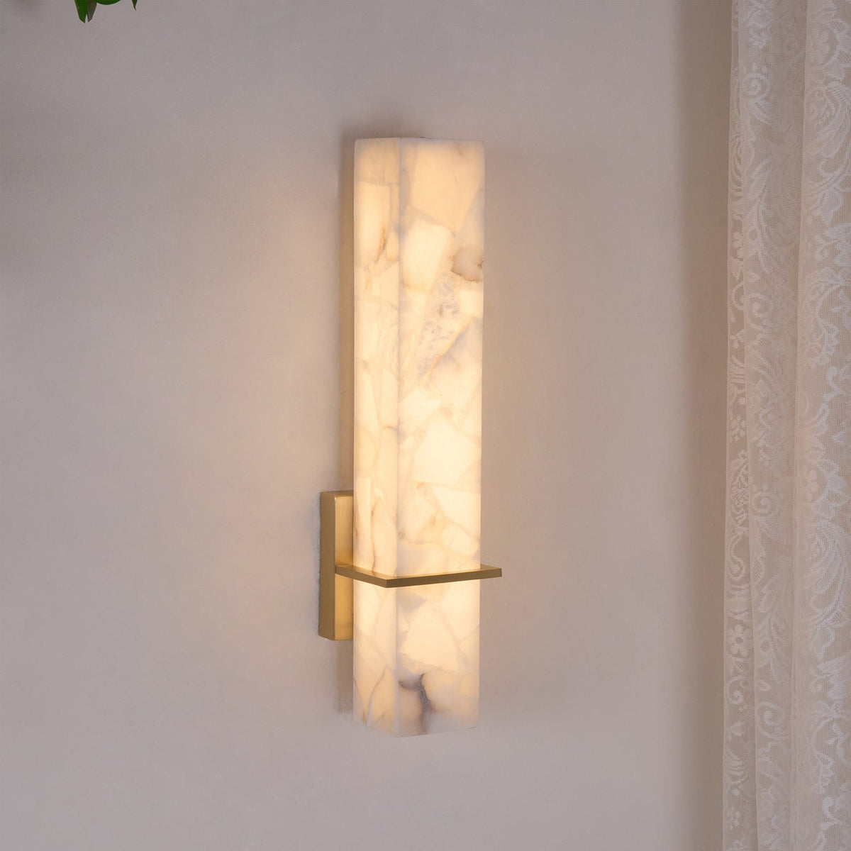 Ritta Wall Lamp White Alabaster Brass Modern Cuboid-Neutral Decor