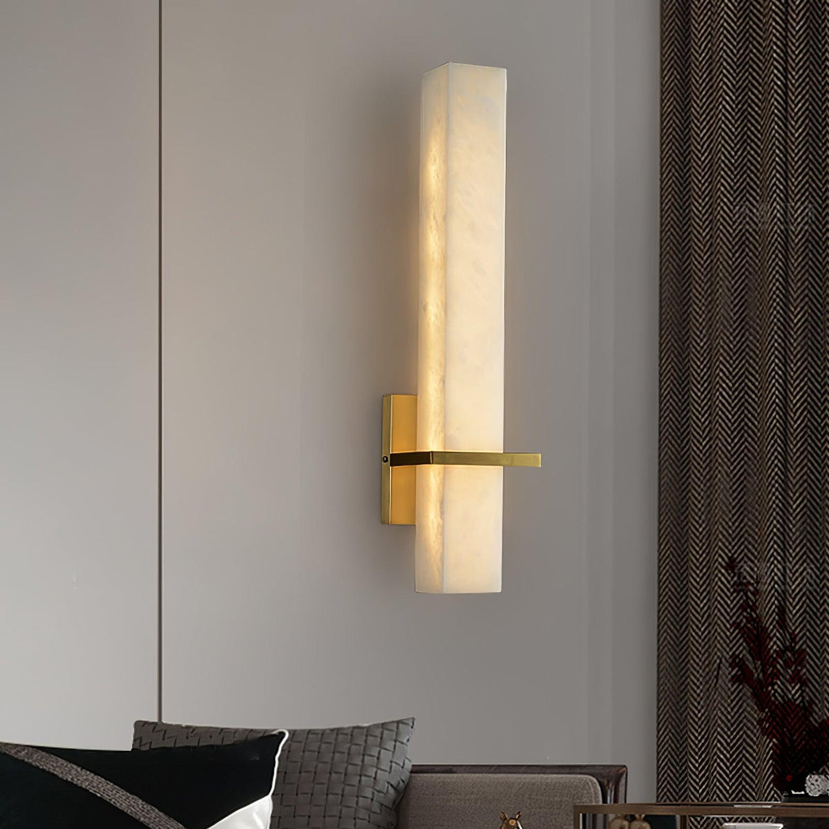Ritta Wall Lamp White Alabaster Brass Modern Cuboid-Neutral Decor