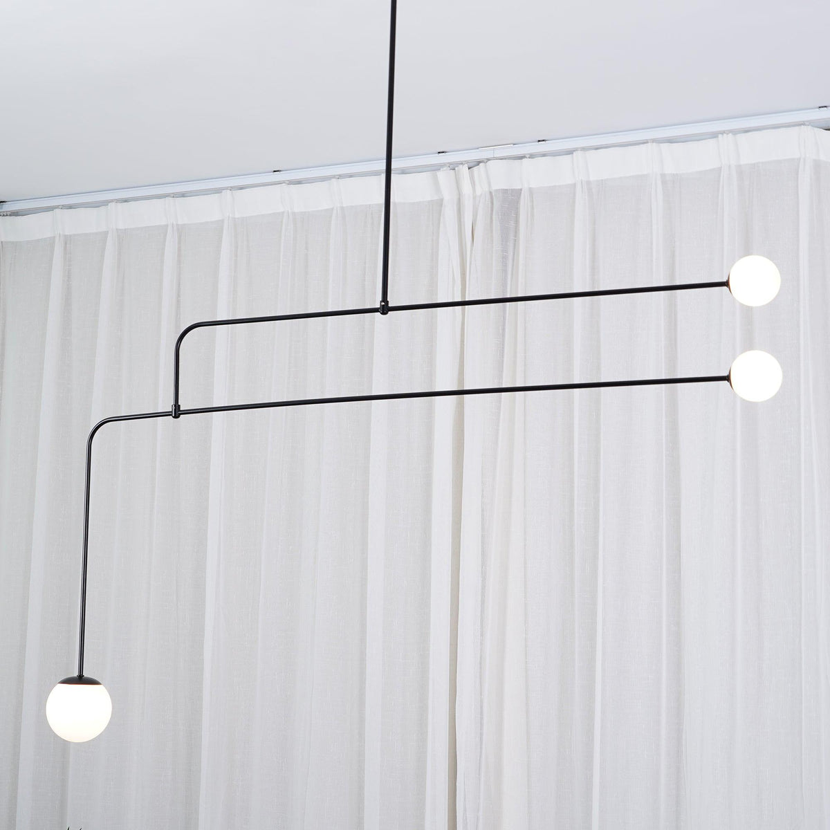 Erixy Lustre Mobile Noir Minimaliste-Cielum