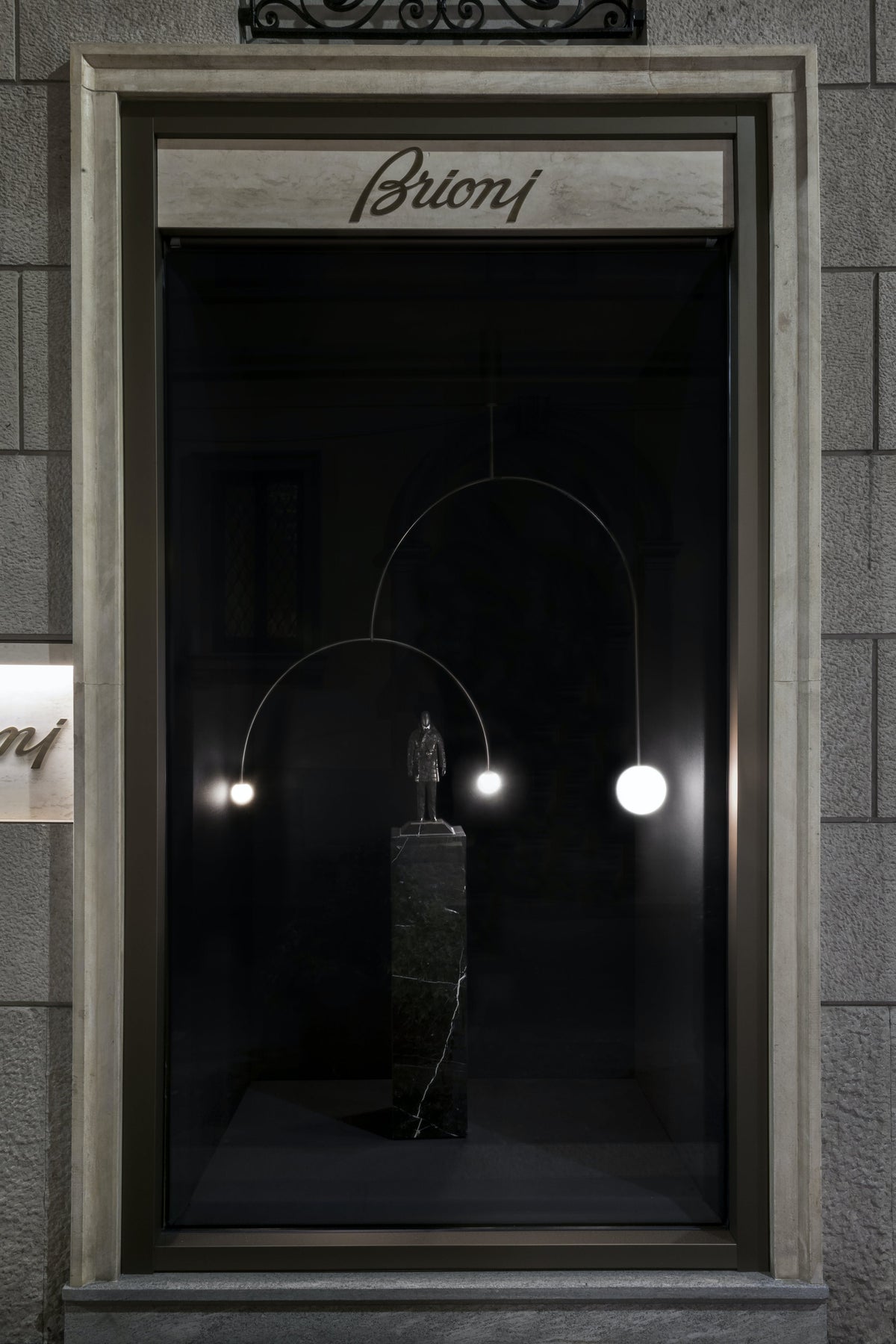 Erixy Lustre Mobile Noir Minimaliste-Cielum