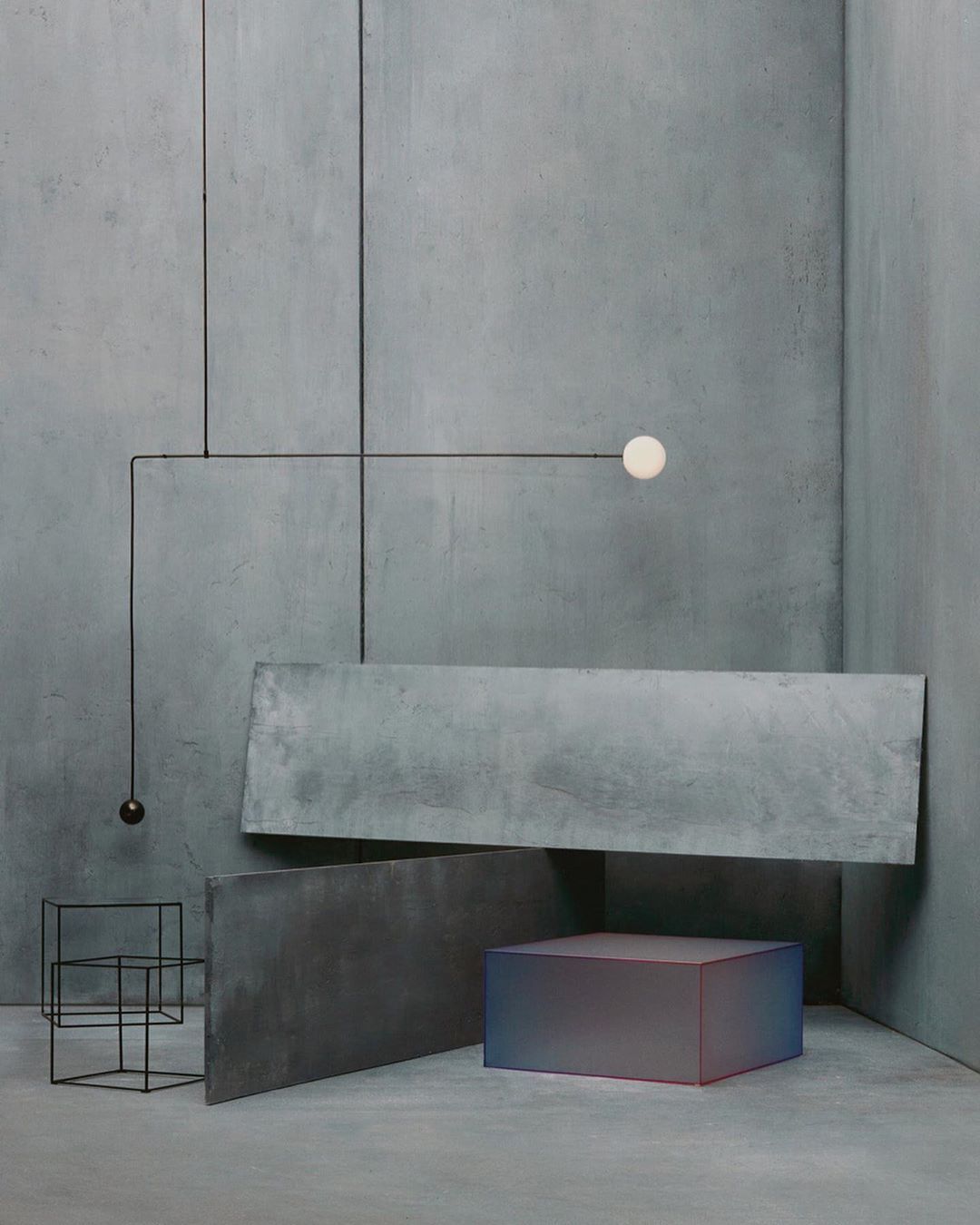 Erixy Lustre Mobile Noir Minimaliste-Cielum
