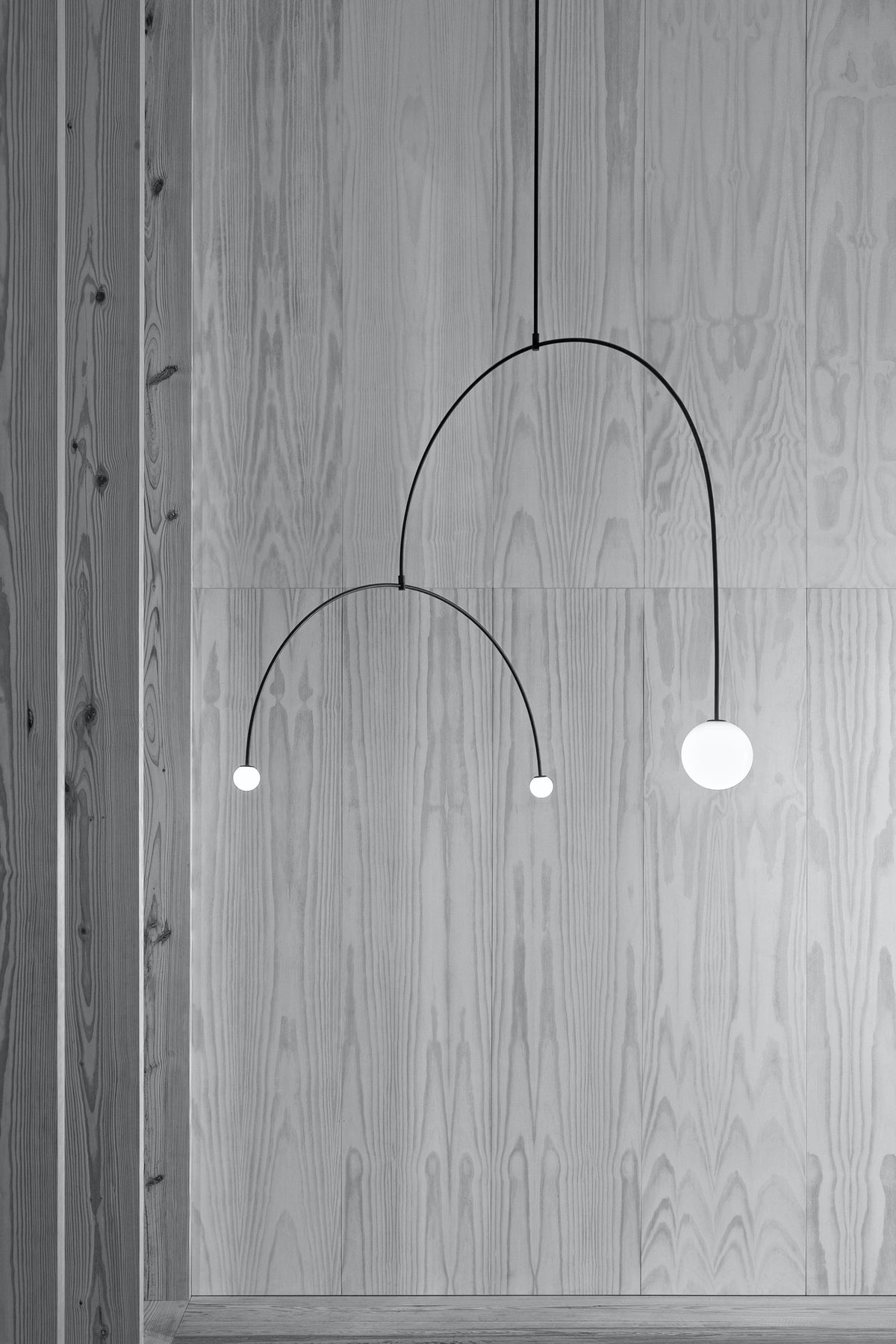 Erixy Lustre Mobile Noir Minimaliste-Cielum