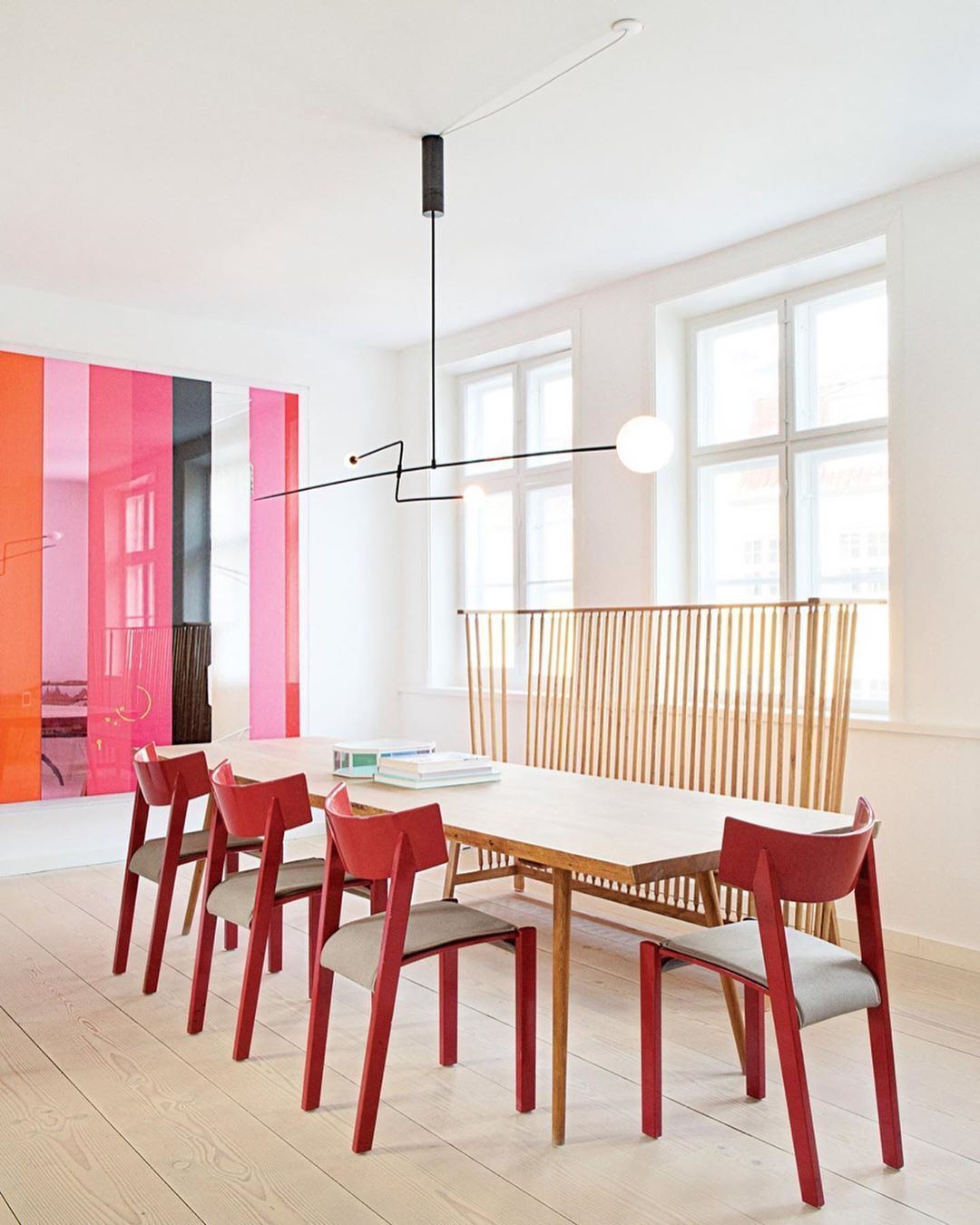 Erixy Lustre Mobile Noir Minimaliste-Cielum