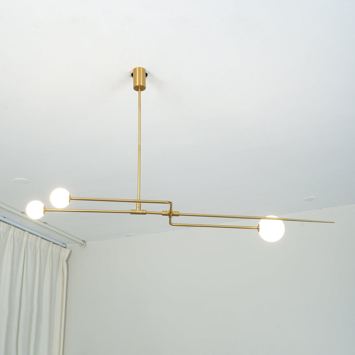 Erixy Lustre Mobile Noir Minimaliste-Cielum