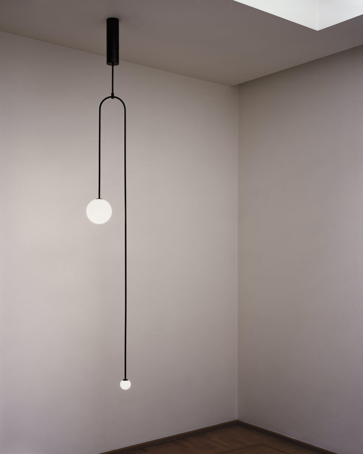Erixy Lustre Mobile Noir Minimaliste-Cielum