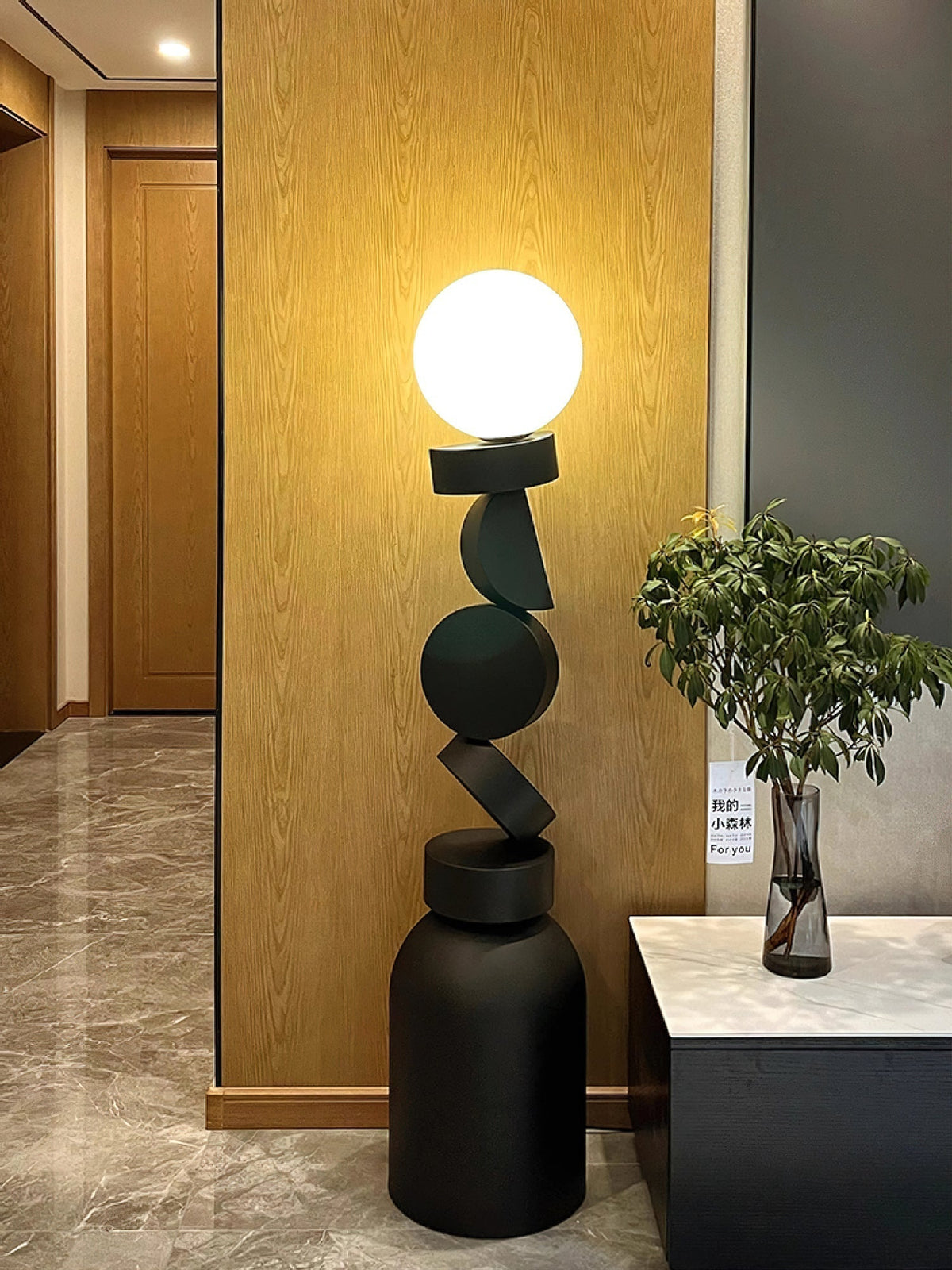 Calisine Lampadaire Monolith Cube Base Noir