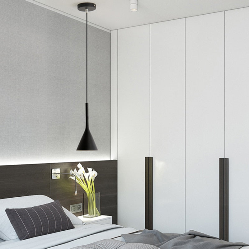Dareno Suspension Moderne. Triangle-Cielum