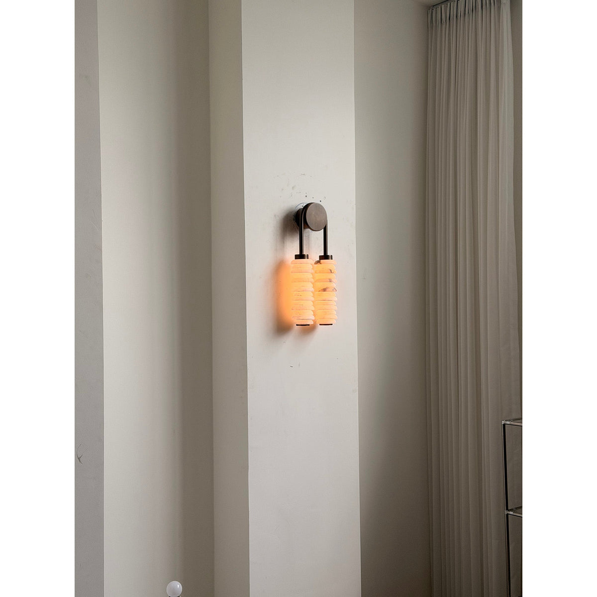 Cyralyn Applique Murale