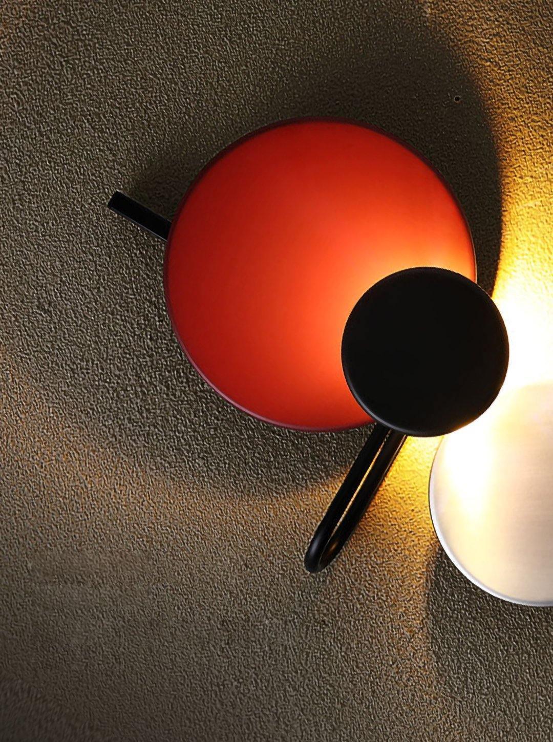 Devenq Modern Minimalist Plug-in Wall Lamp-Cielum