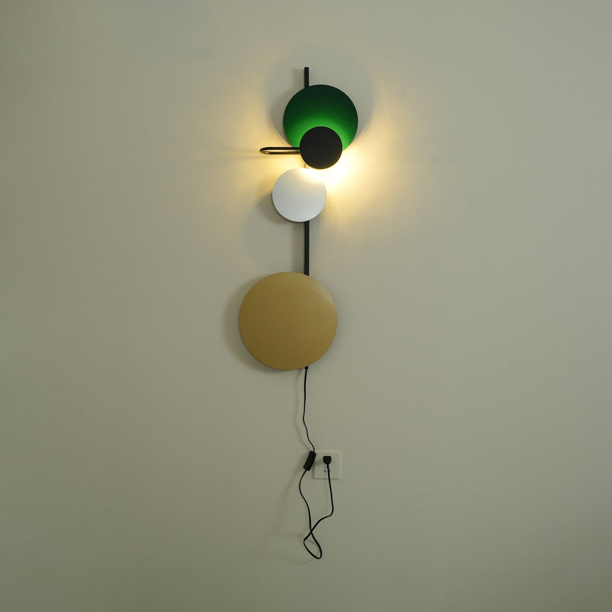 Devenq Modern Minimalist Plug-in Wall Lamp-Cielum