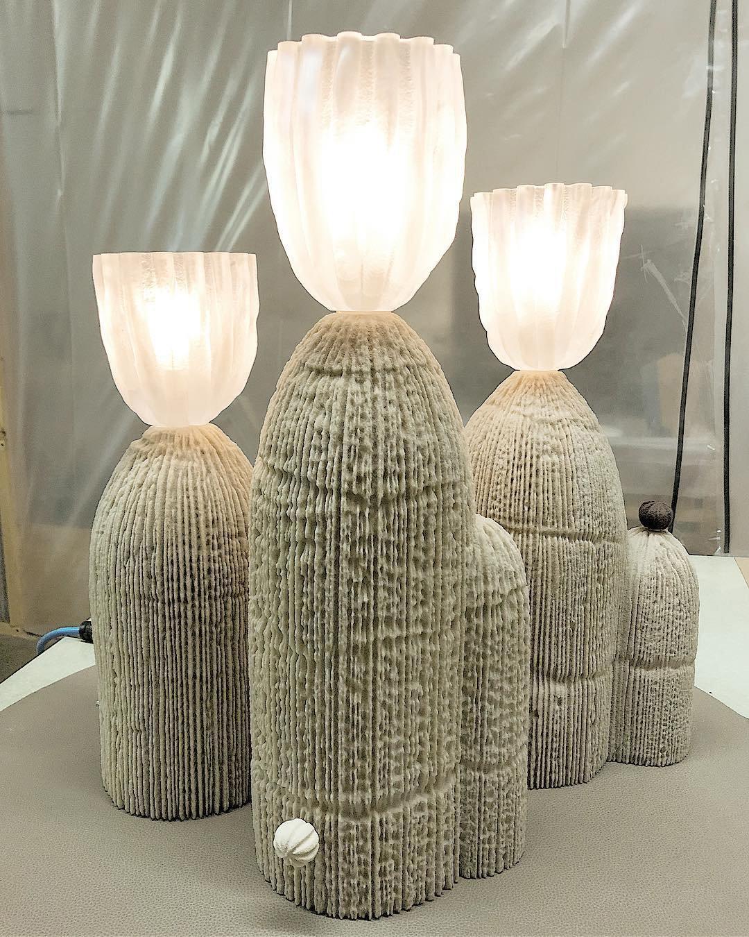 Soreny Lampe de Table Artistique en Résine