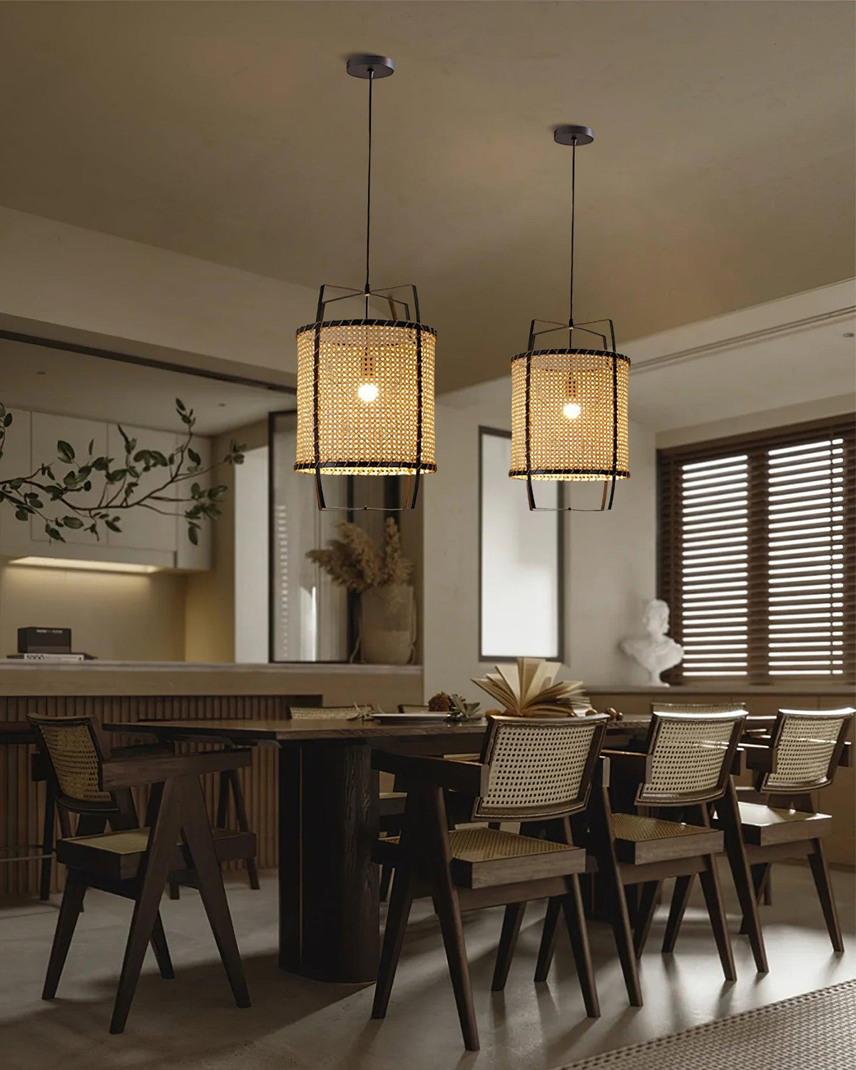 Bellia Suspension