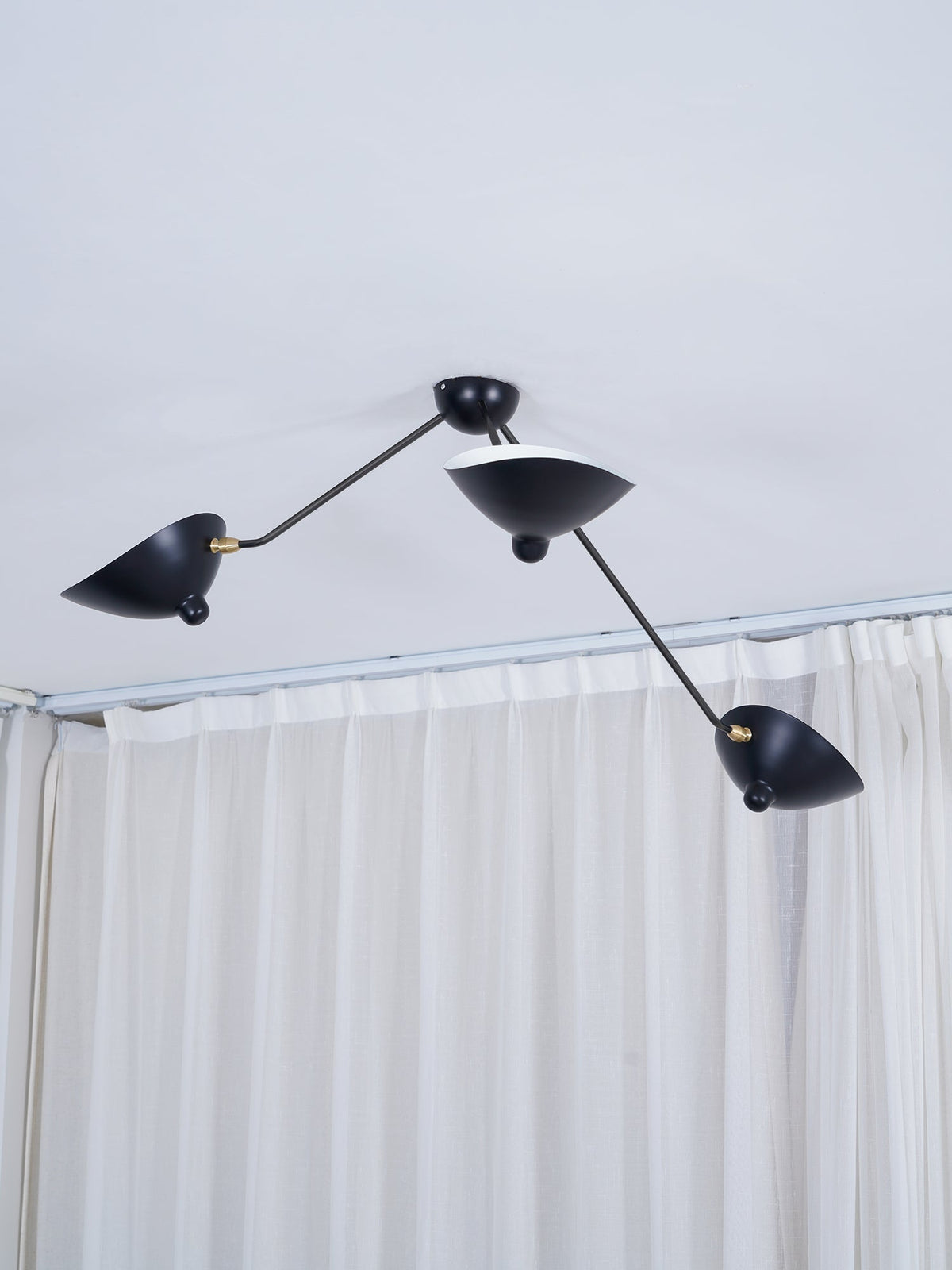 Rixor Plafonnier Trois Bras Noir Sculptural-Cielum