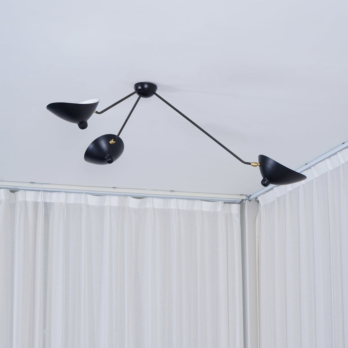 Rixor Plafonnier Trois Bras Noir Sculptural-Cielum