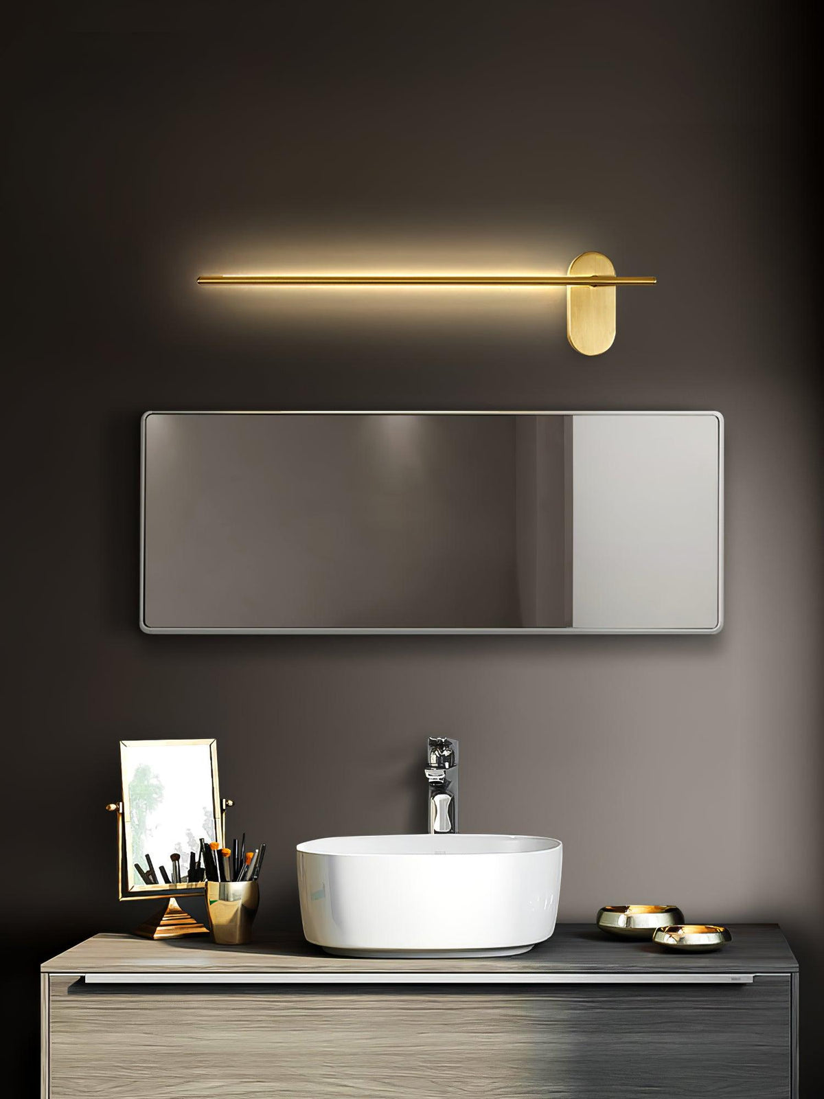 Vrysl Applique Murale avec Prise Fixe Minimaliste