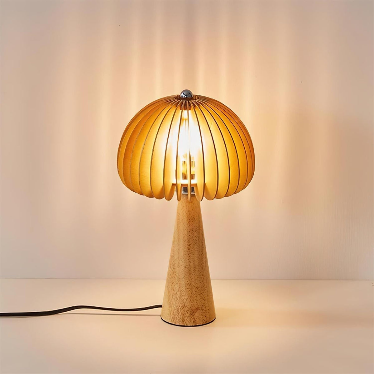 Leif Lampe de Table