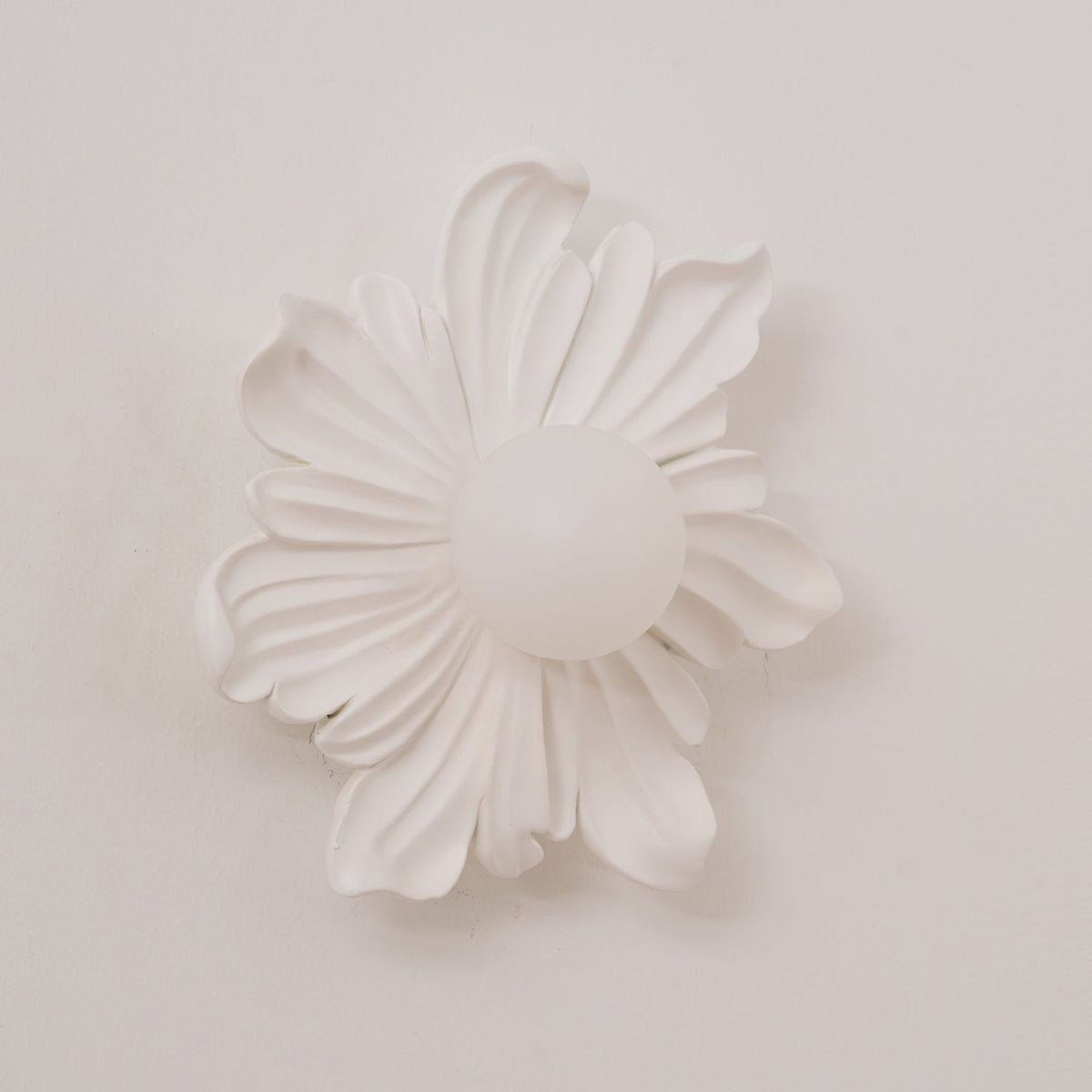 Tina Flower Wall Lamp-Neutral Decor