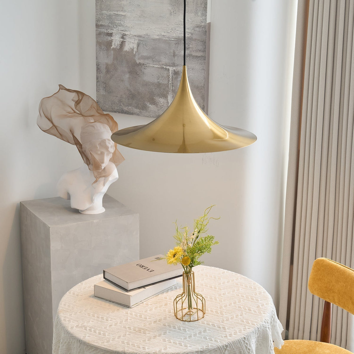 Viro Pendant Lamp Slim Neck and Wide Flare Contemporary Dining-Neutral Decor