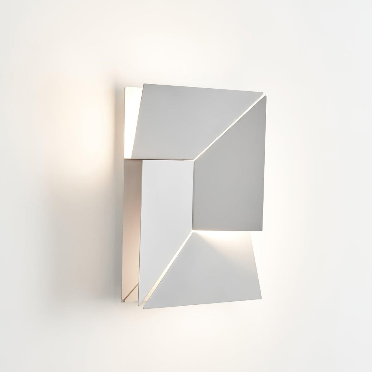 Wall Lamp 3D Geometric Panels Layered Light Art Remote Dimming Modern-Neutral Decor