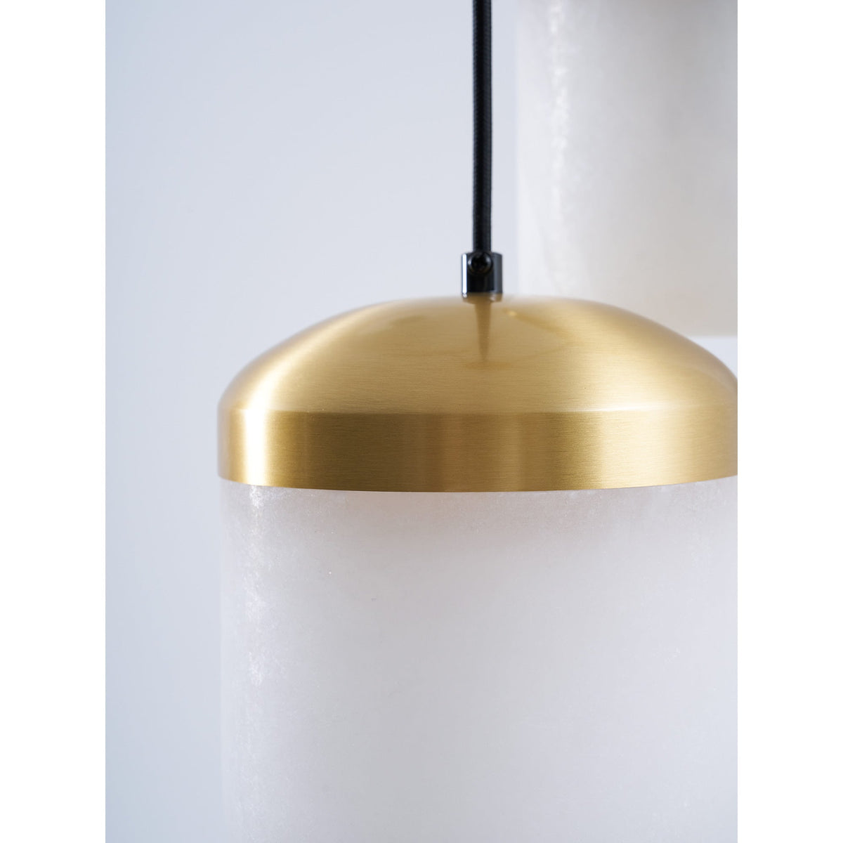 Arquesian Suspension en Albâtre